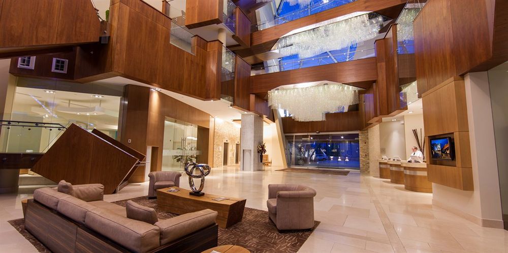 Sparkling Hill Resort And Spa - Adults-Only Resort Vernon Esterno foto